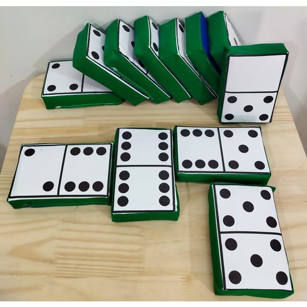 domino gig 01